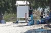 Αναγνώστρια: Κάντε κάτι με τους Ρομά στην παραλία Τιγκακιού – Κάνουν μπάνιο και πλένουν τα ρούχα τους στη δημόσια ντουζιέρα