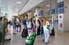 Τουρισμός: Τι μένει στην ελληνική οικονομία πίσω από τα ρεκόρ αφίξεων και εισπράξεων