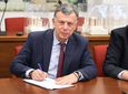 Σκληρές αλήθειες από τον κ. Θ. Νικηταρά στη συνεδρίαση της ΠΕΔ - Kάλεσε τους Δημάρχους να σηκώσουν "ανάστημα"