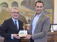 Συνάντηση του Περιφερειάρχη Ν. Αιγαίου με στελέχη της μεγαλύτερης αεροπορικής εταιρείας της Ινδίας IndiGo και τον Πρόεδρο της TAFI