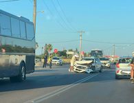 Tροχαίο ατύχημα στο Ζηπάρι - Σφοδρή σύγκρουση 2 αυτοκινήτων
