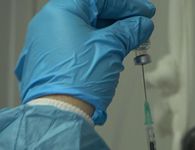 Κορονοϊός: Η Σουηδία σταματά τους εμβολιασμούς εφήβων - "Πολύ μικρός ο κίνδυνος"