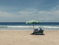 Παραλίες: Οργανώσεις καταγγέλλουν κατάργηση της αδόμητης ζώνης 