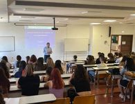 Πανεπιστήμια: Άνεργοι το 20% των πτυχιούχων – “Σοκάρουν” τα στοιχεία του ΟΟΣΑ