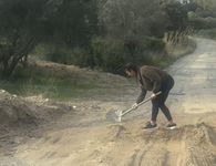 Μ. Παπαντωνίου (Κέφαλος): Σκάβουμε τον δρόμο μόνοι μας όποτε βρέχει για να περνάμε