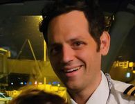 Έφυγε από τη ζωή σε ηλικία 40 ετών ο Β. Βασιλαράς -Ο Ροδίτης που διέπρεψε ως κυβερνήτης μεγάλων αεροσκαφών σε όλο τον κόσμο