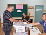 Πως κατανέμονται οι έδρες στα Δωδ/σα βάσει νέας δημοσκόπησης: Τσίπρας και Καρυστιανού παίρνουν έδρα στο Νομό μας