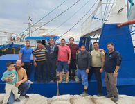 Κάλυμνος: Στα άκρα η αγανάκτηση των αλιέων–”Έκλεισαν” με αλιευτικά σκάφη την κεντρική προβλήτα