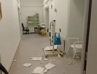 Νοσοκομείο Λέρου: Γιατροί και εργαζόμενοι καταγγέλλουν πτώση υλικών από την οροφή ανακαινισμένου τμήματος 
