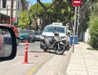 Aναγνώστης: Επικίνδυνο σημείο στην οδό Κοραή – Χρειάζεται άμεση παρέμβαση