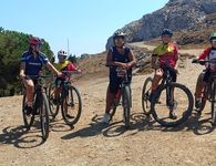 ΠΑΣ ΑΣΚΛΗΠΙΟΣ ΚΩ: ΚΑΤΑΣΚΗΝΩΣΗ ΣΤΟ ΣΥΜΠΕΤΡΟ