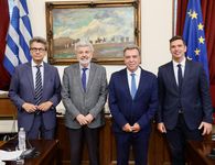 Οι θέσεις και οι προτάσεις του Μάνου Κόνσολα για τη στήριξη του εμπορίου στις νησιωτικές περιοχές