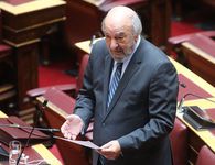 Γ. Νικητιάδης στη Βουλή: Πρόχειρη η ηλεκτροκίνηση στα ταξί - Χωρίς σχέδιο στις μεταφορές η Κυβέρνηση