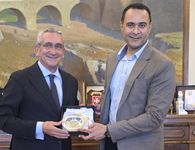 Συνάντηση του Περιφερειάρχη Ν. Αιγαίου με στελέχη της μεγαλύτερης αεροπορικής εταιρείας της Ινδίας IndiGo και τον Πρόεδρο της TAFI