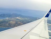 Περισσότερες αεροπορικές θέσεις για την Ελλάδα έως τον Οκτώβριο, αλλά με πίεση στις κρατήσεις