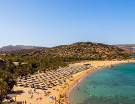 Αναληθείς οι ισχυρισμοί δόμησης στα 25 μέτρα από τη θάλασσα, λέει το υπουργείο Περιβάλλοντος – Τι αναφέρει το νέο ΕΧΣ Τουρισμού    