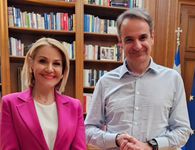 Συνάντηση της κ. Μίκας Ιατρίδη με τον Πρωθυπουργό στο Μέγαρο Μαξίμου