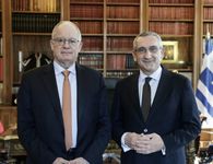 Συνάντηση του ΠτΔ Κ. Τασούλα με τον Πρόεδρο της ΕΝΠΕ Γ. Χατζημάρκο