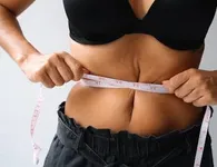 Διαλειμματική νηστεία: Τι είναι το "κενό" των 12 ωρών και η απλή συνήθεια που μπορεί να βοηθήσει την καρδιά