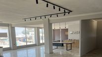 Eνοικιάζεται επαγγελματικός χώρος 1ου ορόφου 180 τ.μ. στο 4ο χιλ. επαρχιακής οδού, στην εργοστασιακή ζώνη 