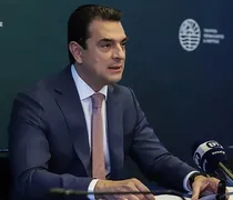 K. Σκρέκας: Μειωμένοι λογαριασμοί ρεύματος και τον Απρίλιο – Tο νερό είναι και θα παραμείνει δημόσιο αγαθό 