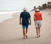 Περπάτημα στην παραλία: Ποια είναι τα οφέλη του;