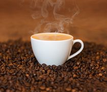 Εστίαση: “Χρυσός” o καφές από την 1η Ιουλίου – Έρχεται νέα αύξηση
