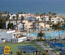 Bράβευση για το Atlantica Marmari Beach: The Best Of The Best Hotel!!