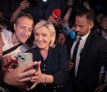 Μεγάλη νίκη της ακροδεξιάς της Λεπέν στις γαλλικές εκλογές – Κέρδισε με 33% των ψήφων, 3ος ο Μακρόν με 20%