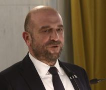 Συνέδριο ΚΕΔΕ – Μ. Λογοθέτης: Το μεταναστευτικό δεν είναι η λύση για την έλλειψη εργατικών χεριών αλλά ένα κομμάτι που μπορεί να συνδράμει