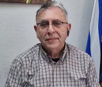 O Διευθυντής του ΕΠΑΛ Κω κ. Φ. Παπανικολάου μιλάει για το περιστατικό βίας έξω από το σχολείο