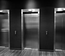 Ανελκυστήρες: Παράταση για την απογραφή στο Ψηφιακό Μητρώο έως τον Ιούνιο του 2026