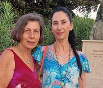 Η κ. Κερασία Σαμαρά μιλάει για την εμφάνισή της στο Ρωμαϊκό Ωδείο Κω στην εκδήλωση της ΕΓΕ