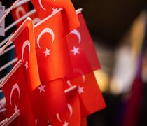Τρίτος συνεχόμενος μήνας πτώσης για τον τουρισμό στην Τουρκία 