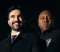 Ο Ζοχράν Μαμντάνι εξελέγη ο πρώτος μουσουλμάνος δήμαρχος της Νέας Υόρκης