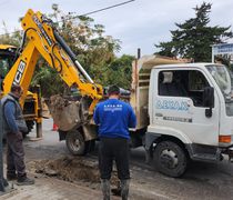 Βλάβη στο δίκτυο ύδρευσης της ΔΕΥΑΚ στη Λάμπη