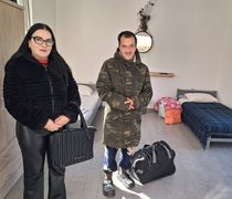 Βρέθηκε σπίτι για τον άστεγο αλλοδαπό που κοιμόταν στην Πλ. Αγίας Παρασκευής