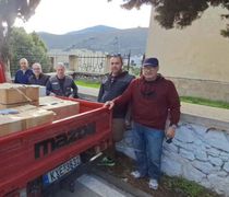 Δεκάδες κιβώτια αγάπης από το Επαρχείο Καλύμνου και τους Παλαιούς Προσκόπους στους κρατούμενους των Φυλακών Κω (video)