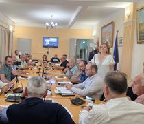 Παρέμβαση του Περιφερειάρχη Γ. Χατζημάρκου στο δημοτικό συμβούλιο Καλύμνου – Παρουσίαση έργων και νέων παρεμβάσεων