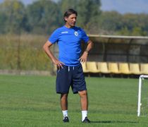 Ο παλαίμαχος παίχτης του Ολυμπιακού Πέτρος Μαρινάκης, νέος προπονητής του Νικαγόρα