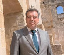 Μ. Κόνσολας: Να αντιμετωπιστούν τα προβλήματα στην εφαρμογή του Ψηφιακού Πελατολογίου Οχημάτων από τις επιχειρήσεις ενοικίασης αυτοκινήτων στα μικρά νησιά»