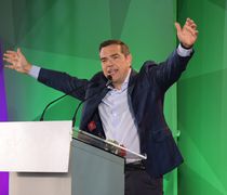 Oι κινήσεις Τσίπρα ανακατεύουν την πολιτική τράπουλα στα Δωδεκάνησα  