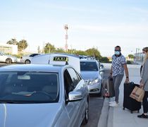 Xαμός σε Εφορία, τράπεζες & λογιστές για μια άδεια Ταξί στην Κω – Αντιδράσεις από τους Πολύτεκνους προς την Περιφέρεια