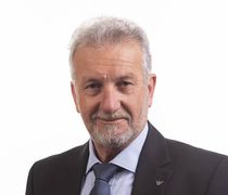 N. Kανταρζής: Από το «ΘΥΜΑΣΑΙ ΤΟΤΕ» στο «ΤΩΡΑ ΤΙ ΚΑΝΟΥΜΕ»;