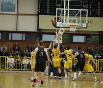 Final-4 Aνδρών: Hττα του Φοίβου Κω - Στον τελικό η Ελπίδα Πεταλούδων