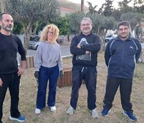 Μαθητές του Εσπερινού ΕΠΑΛ Καλύμνου μεταμορφώνουν εγκαταλελειμμένο χώρο σε μικρό πάρκο αναψυχής 