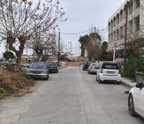 Να τοποθετηθούν εκ νέου οι σημάνσεις απαγόρευσης κυκλοφορίας στην οδό Αρτεμισίας ζητούν οι κάτοικοι