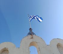 Σ. Χατζηπέτρος: Αλλαγή σημαιών στην Πλ. Ελευθερίας