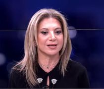 Η Μαρία Καρυστιανού παραιτείται από πρόεδρος του ΔΣ του Συλλόγου Θυμάτων Τεμπών