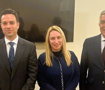 Συνάντηση του Β. Υψηλάντη με τη Γ.Γ. Δημόσιας Περιουσίας: «Καταργείται το «τέλος εξομάλυνσης» για τις παραλίες